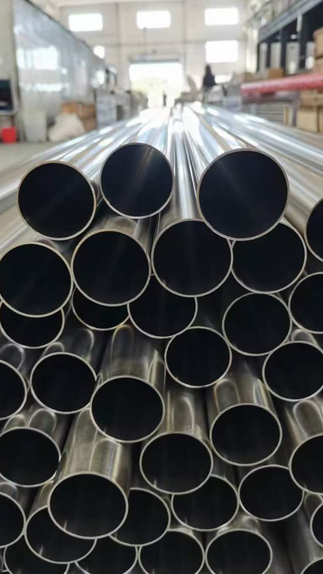 304不銹鋼圓管 特性、應(yīng)用與選購(gòu)指南